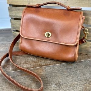 Vintage Coach 9870 Vintage Brown Leather Court Cross Body Messenger Purse Bag
